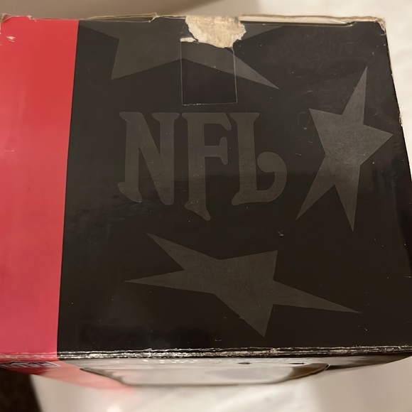 Brian Urlacher Bears Limited Edition "Legends of the Field" Bobbin Head/Bobbing - Picture 6 of 7